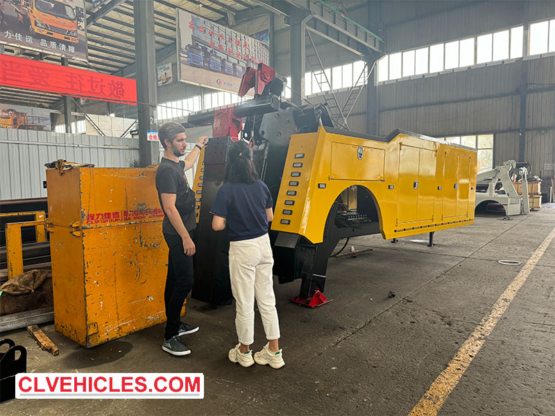 wrecker truck factory