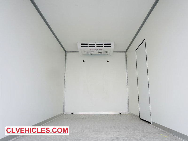 ISUZU freezer box truck ISUZU freezer box truck